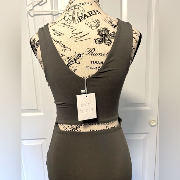 Peek-A-Boo Back Sexy Grey Bodycon Dress - Picture 4 of 4